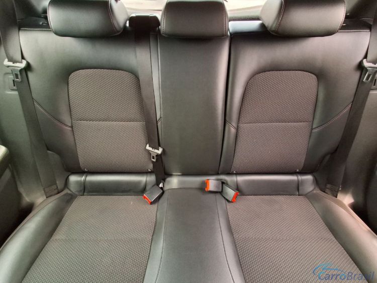 Scaranelo Veículos | Onix HATCH RS 1.0 TB 12V Flex 5p Aut. 20/21 - foto 10