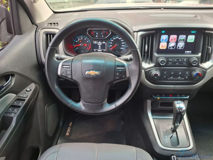 Scaranelo Veículos | S-10 Pick-Up LTZ 2.5 Flex 4x2 CD Aut. 17/18 - foto 9