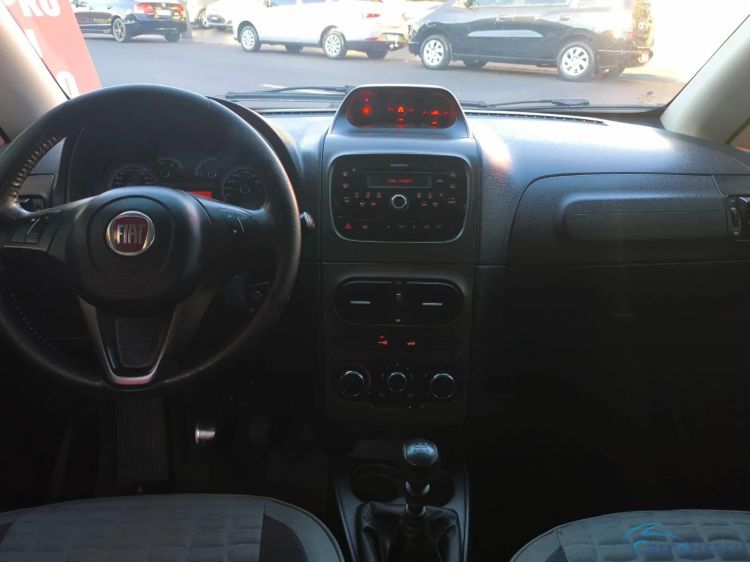 Automvel & Cia | Idea 1.8 MPI ADVENTURE 16V FLEX 4P MANUAL 14/15 - foto 9