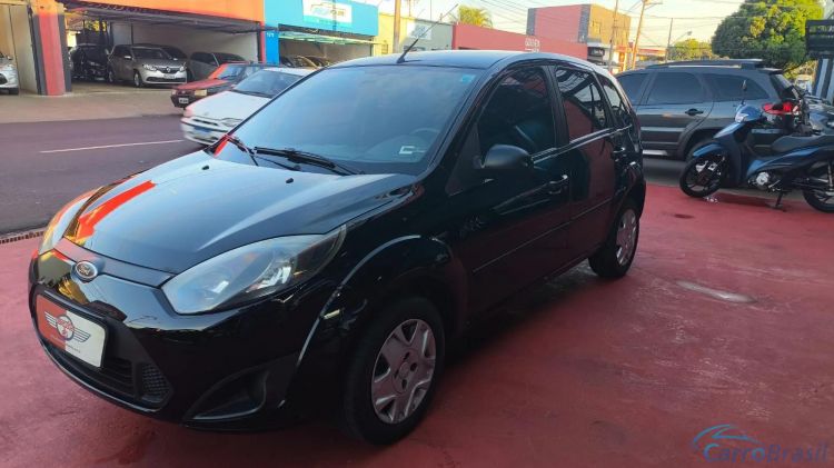 Automvel & Cia | Fiesta Hatch 1.0 ROCAM HATCH 8V FLEX 4P MANUAL 12/13 - foto 2