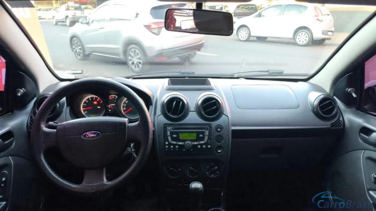 Automvel & Cia | Fiesta Hatch 1.0 ROCAM HATCH 8V FLEX 4P MANUAL 12/13 - foto 8