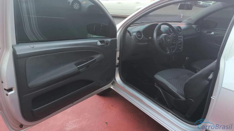 Automvel & Cia | Saveiro 1.6 MI TRENDLINE CS 8V FLEX 2P MANUAL 15/15 - foto 10