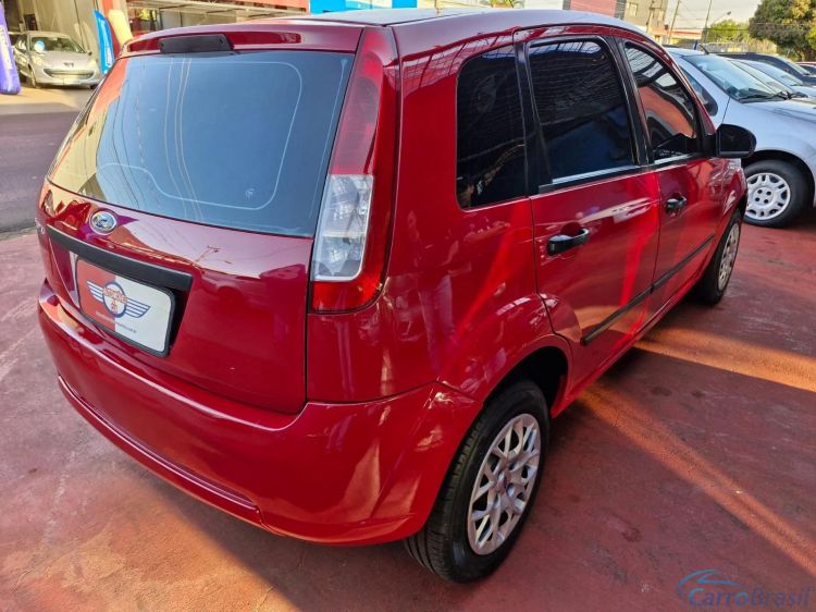 Automvel & Cia | Fiesta Hatch 1.0 MPI HATCH 8V FLEX 4P MANUAL 08/08 - foto 4