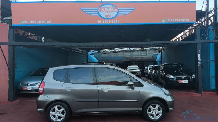 Automvel & Cia | Fit 1.4 LX 8V GASOLINA 4P MANUAL 07/07 - foto 7