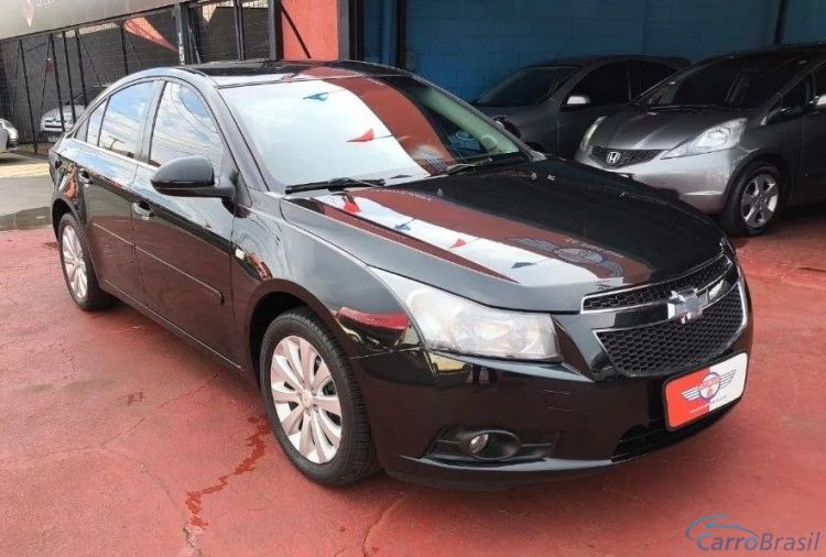 Automvel & Cia | Cruze 1.8 LTZ 16V FLEX 4P AUTOMTICO 14/14 - foto 2