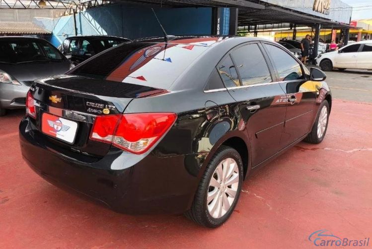 Automvel & Cia | Cruze 1.8 LTZ 16V FLEX 4P AUTOMTICO 14/14 - foto 4