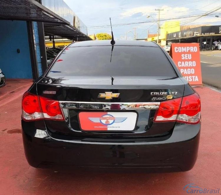 Automvel & Cia | Cruze 1.8 LTZ 16V FLEX 4P AUTOMTICO 14/14 - foto 6