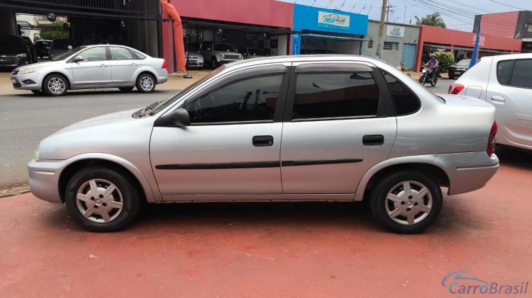 Automvel & Cia | Corsa Sedan 1.0 MPFI LIFE 8V FLEX 4P MANUAL 09/10 - foto 8