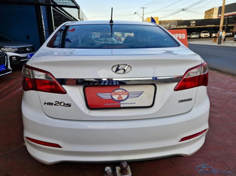 Automvel & Cia | HB 20 Sedan 1.6 COMFORT PLUS 16V FLEX 4P AUTOMTICO 16/17 - foto 6