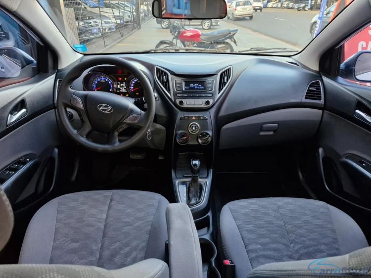 Automvel & Cia | HB 20 Sedan 1.6 COMFORT PLUS 16V FLEX 4P AUTOMTICO 16/17 - foto 9