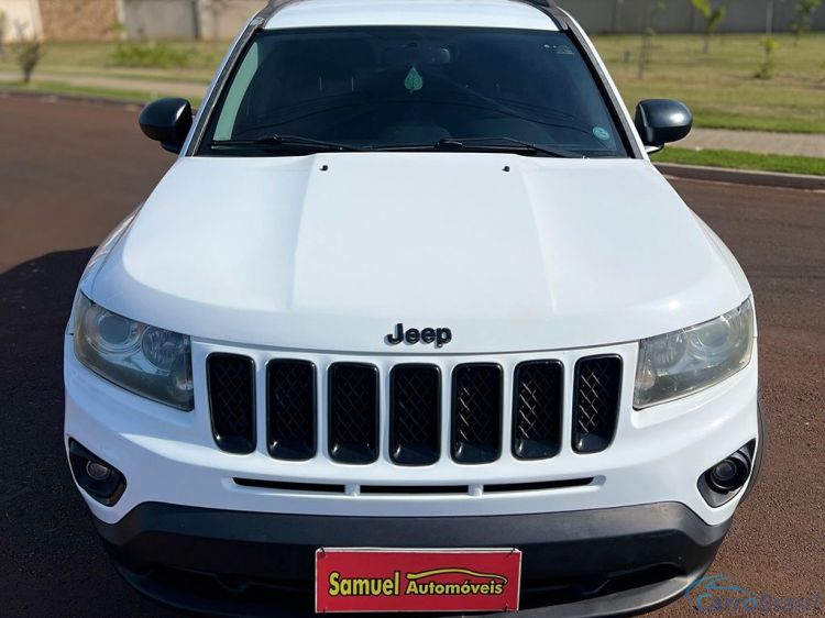 Samuel Automveis | Compass 2.0 16V SPORT 4X2 14/14 - foto 2