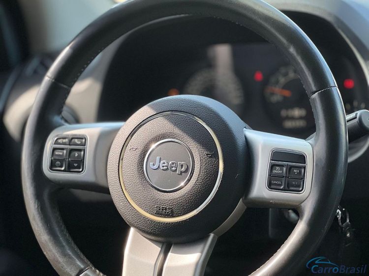 Samuel Automveis | Compass 2.0 16V SPORT 4X2 14/14 - foto 5