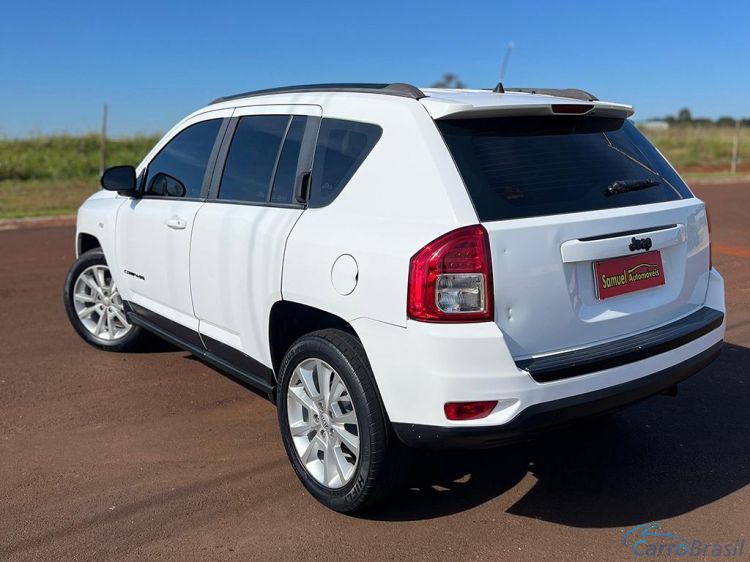 Samuel Automveis | Compass 2.0 16V SPORT 4X2 14/14 - foto 10