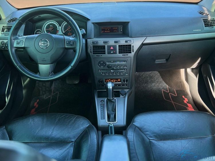 Samuel Automveis | Vectra 2.0 MPFI GT-X HATCH 8V 10/11 - foto 4