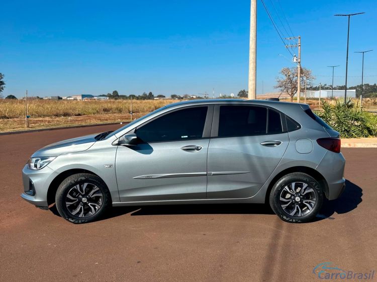 Samuel Automveis | Onix 1.0 LT  24/25 - foto 8