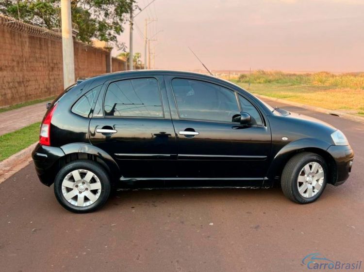 Samuel Automveis | C3 1.4 I EXCLUSIVE 8V 11/11 - foto 5