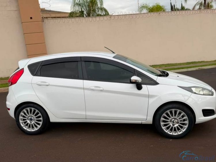 Samuel Automóveis | Fiesta Hatch 1.6 SE HATCH 16V 16/17 - foto 5