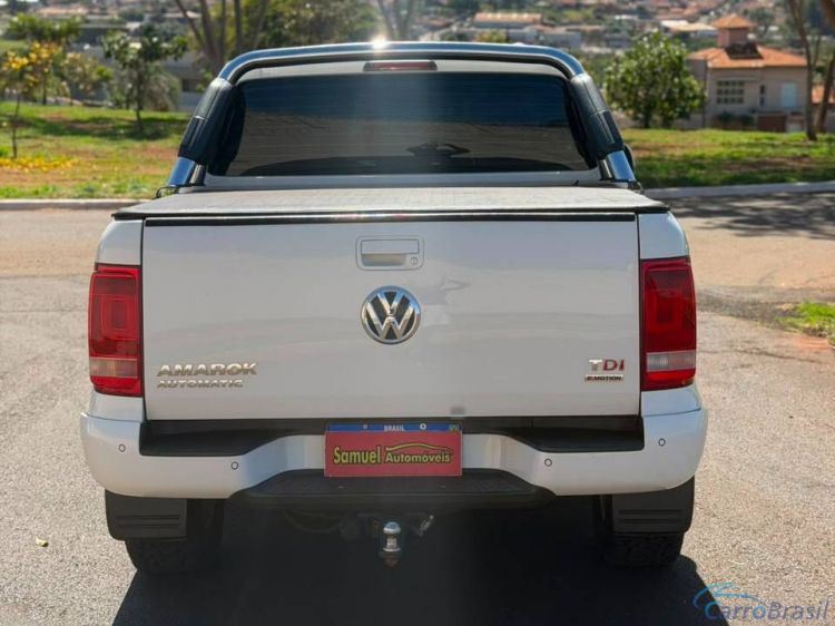 Samuel Automóveis | Amarok 2.0 TRENDLINE 4X4 CD 16V TURBO INTERCOOLER 17/17 - foto 5
