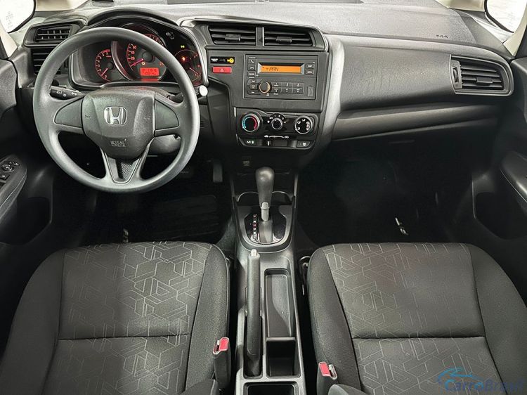 Gregolini Veculos | Fit 1.5 LX 16V 15/15 - foto 9