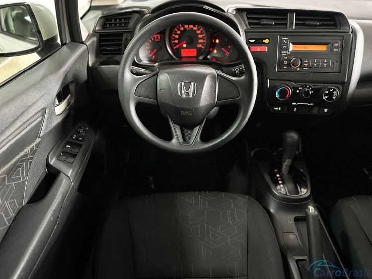 Gregolini Veculos | Fit 1.5 LX 16V 15/15 - foto 10