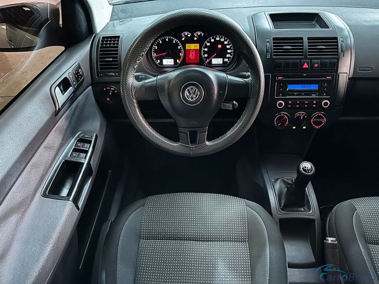 Gregolini Veculos | Polo Sedan 1.6 MI 8V 11/12 - foto 6