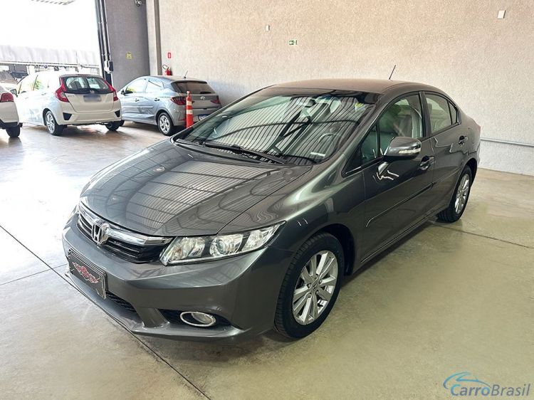 Gregolini Veculos | Civic 2.0 LXR 16V 13/14 - foto 3