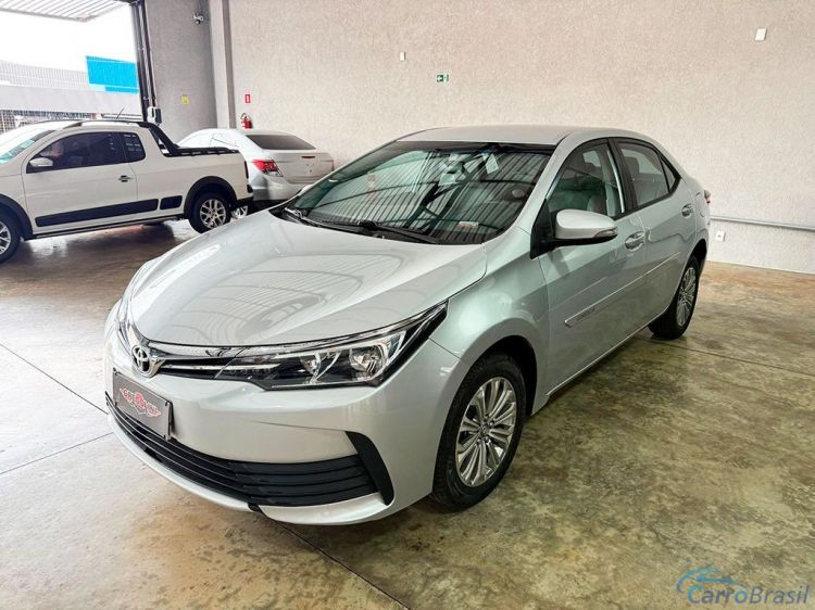 Gregolini Veculos | Corolla 1.8 GLI 16V 17/18 - foto 3