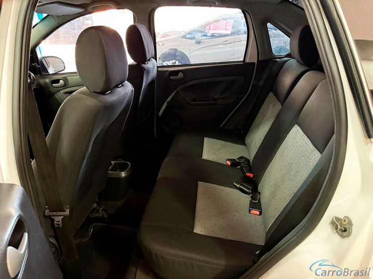Gregolini Veculos | Fiesta Hatch 1.6 MPI SEDAN 8V 12/13 - foto 6