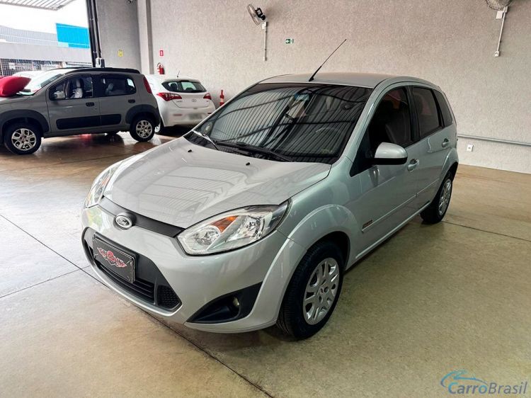 Gregolini Veculos | Fiesta Hatch 1.6 ROCAM 8V 12/13 - foto 3
