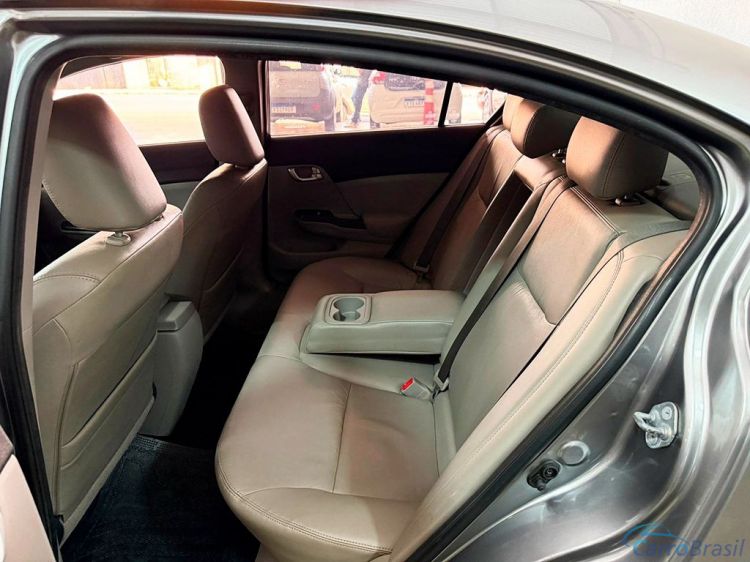 Gregolini Veculos | Civic 2.0 LXR 16V 14/15 - foto 6