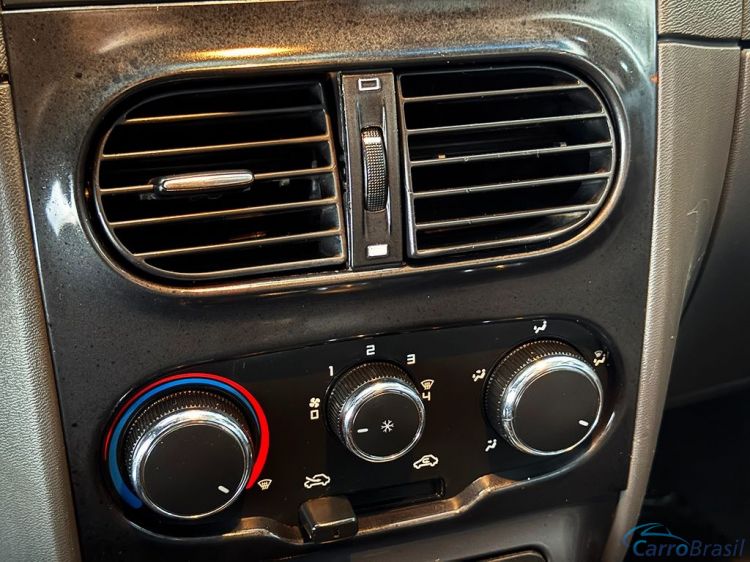 Gregolini Veículos | Palio Weekend 1.8 MPI ADVENTURE WEEKEND 16V 13/14 - foto 9