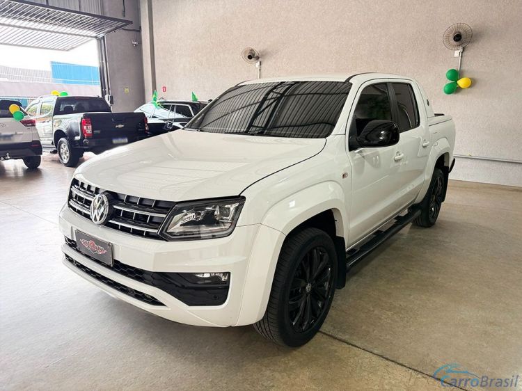 Gregolini Veículos | Amarok 3.0 V6 TDI HIGHLINE EXTREME CD 4MOTION 22/22 - foto 3