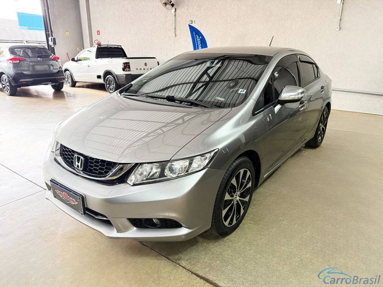 Gregolini Veículos | Civic 2.0 LXR 16V 14/15 - foto 3