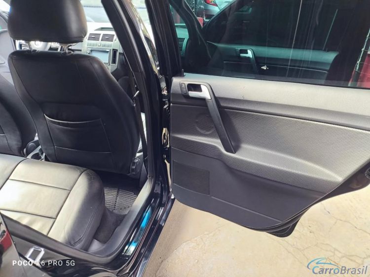 Fato Veculos | Polo Hatch 1.6 MI SPORTLINE 8V FLEX 4P MANUAL 13/13 - foto 7