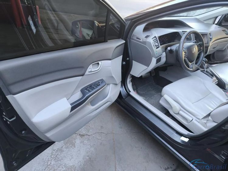 Fato Veculos | Civic 1.8 LXS 16V FLEX 4P AUTOMTICO 13/14 - foto 8