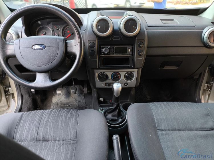 Fato Veculos | EcoSport 1.6 XLT 8V FLEX 4P MANUAL 09/09 - foto 9