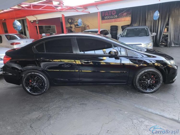 Fato Veculos | Civic 1.8 LXS 16V FLEX 4P AUTOMTICO 13/14 - foto 3