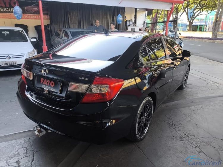 Fato Veculos | Civic 1.8 LXS 16V FLEX 4P AUTOMTICO 13/14 - foto 4