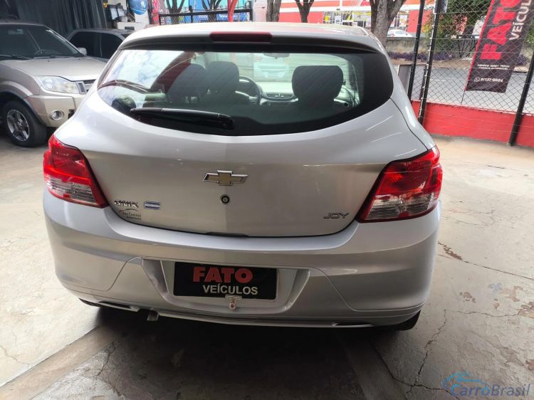 Fato Veculos | Onix 1.0 MPFI JOY 8V FLEX 4P MANUAL 17/18 - foto 5