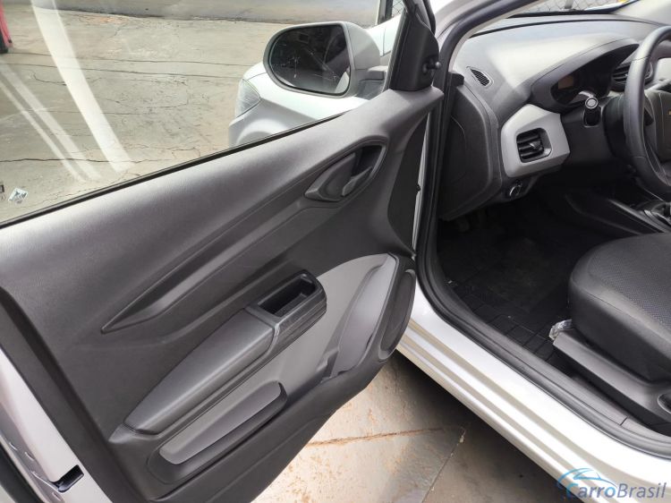 Fato Veculos | Onix 1.0 MPFI JOY 8V FLEX 4P MANUAL 17/18 - foto 8