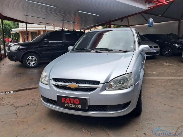 Fato Veculos | Corsa Sedan 1.0 MPFI LS 8V FLEX 4P MANUAL 10/11 - foto 1