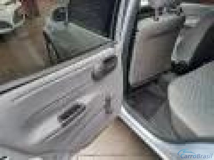 Fato Veculos | Corsa Sedan 1.0 MPFI LS 8V FLEX 4P MANUAL 10/11 - foto 10