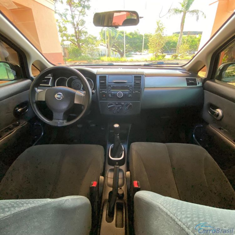 Ribeirania Motors | Tiida Sedan 1.8 16V Flex Fuel 4p 10/11 - foto 9