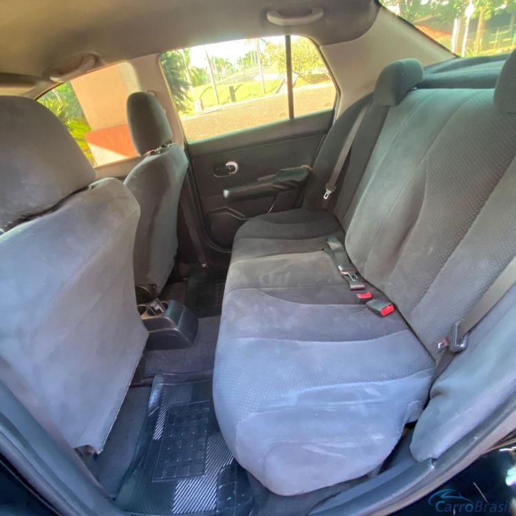 Ribeirania Motors | Tiida Sedan 1.8 16V Flex Fuel 4p 10/11 - foto 10