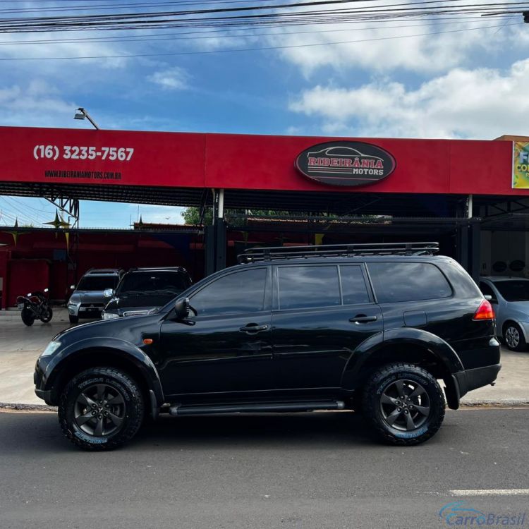 Ribeirania Motors | Pajero DAKAR 3.2 4x4 T.I. Dies. 5p Aut. 12/12 - foto 2