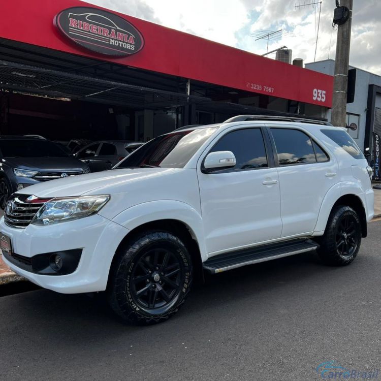 Ribeirania Motors | Hilux SW4 SR 4x2 2.7/ 2.7 Flex 16V Aut. 14/14 - foto 9