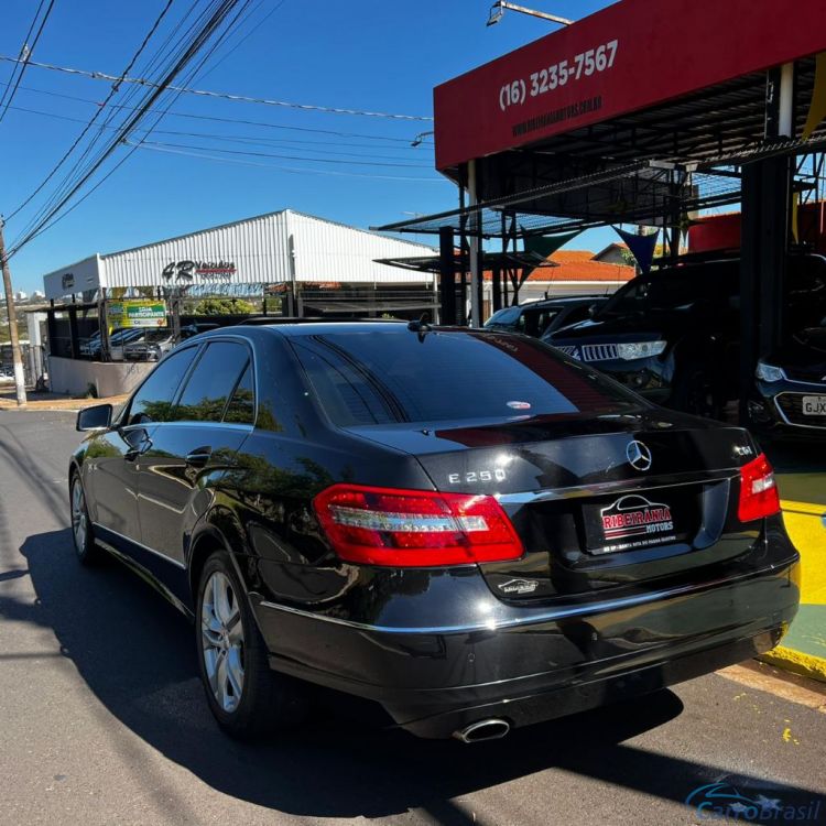 Ribeirania Motors | E 250 CGI Avantgarde 1.8 16V 204cv Aut. 10/11 - foto 6