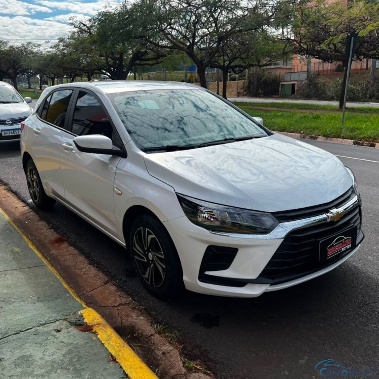 Ribeirania Motors | Onix HATCH 1.0 12V Flex 5p Mec. 25/26 - foto 3
