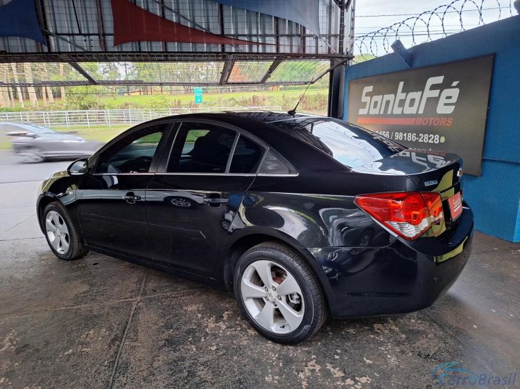 Santa F Motors | Cruze 1.8 LT 16V FLEX 4P AUTOMTICO 14/14 - foto 4