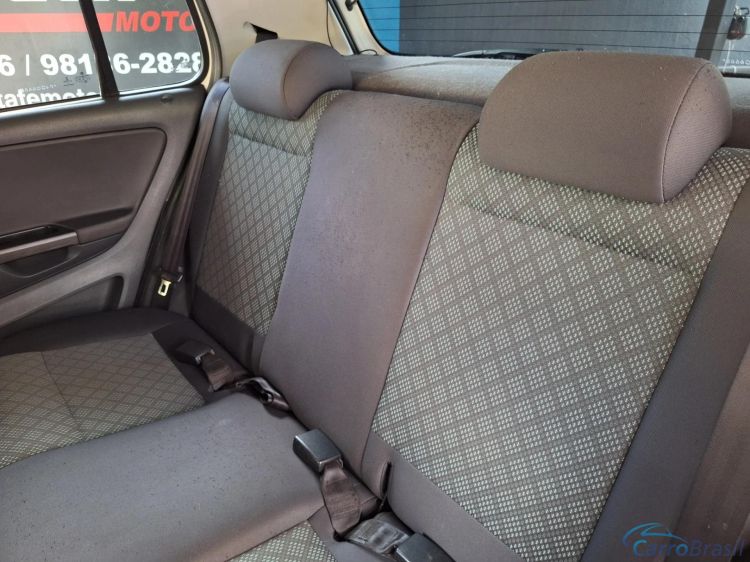 Santa F Motors | Fox 1.6 MSI TRENDLINE 8V FLEX 4P MANUAL 14/15 - foto 10